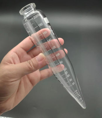 Harga yang bagus Tabung sentrifugal kerucut kaca borosilikat yang diperkuat dua kali untuk penelitian laboratorium dalam kapasitas 100/200 ml on line
